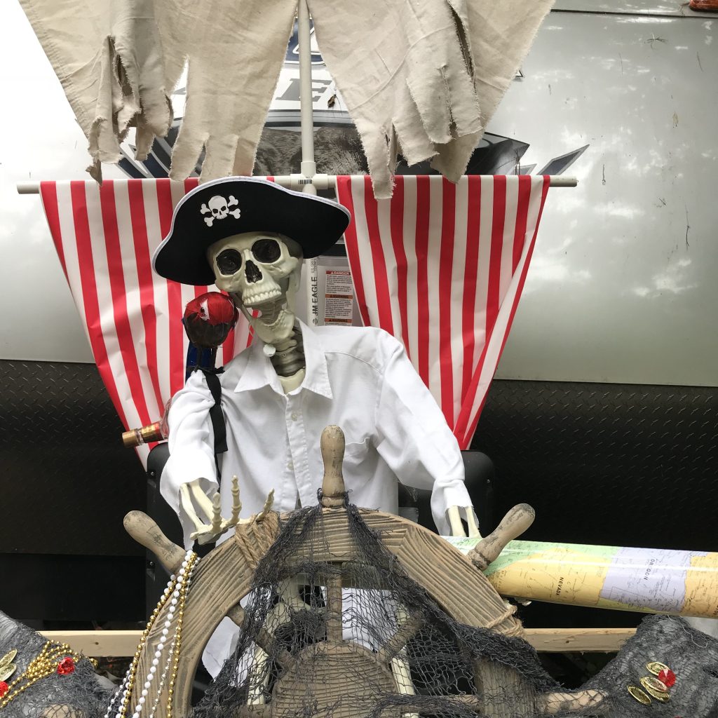camping halloween