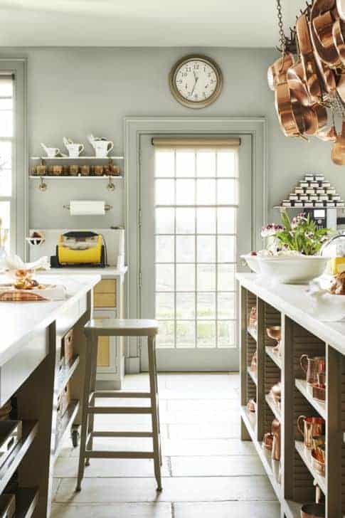 farmhouse kitchen
