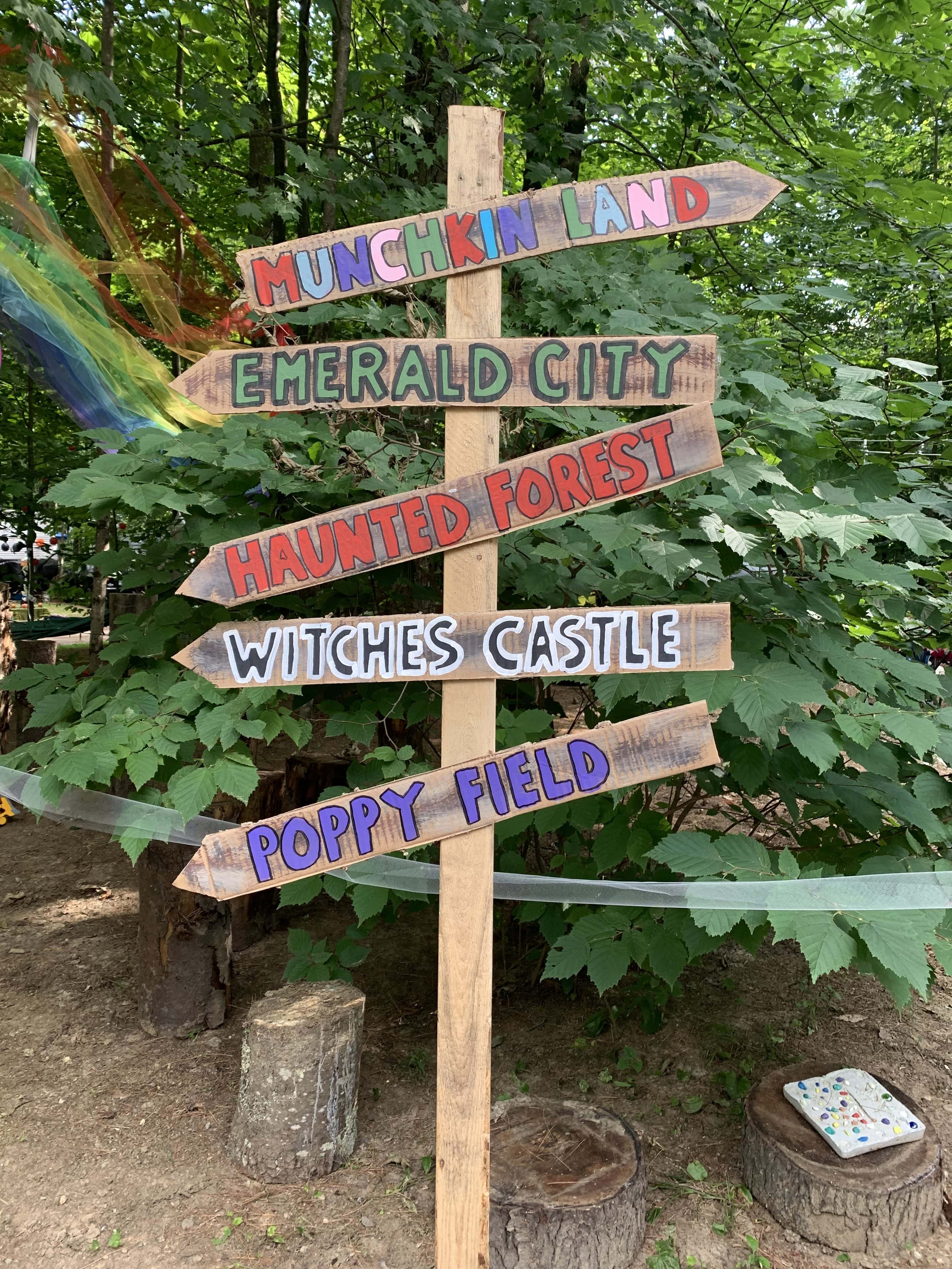 halloween camping wizard of oz sign
