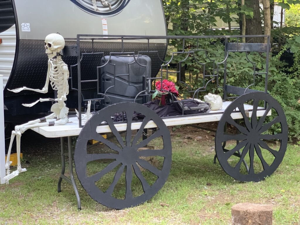 DIY carriage from the Haunted Mansion