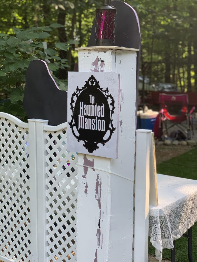 Haunted Mansion DIY column with sign