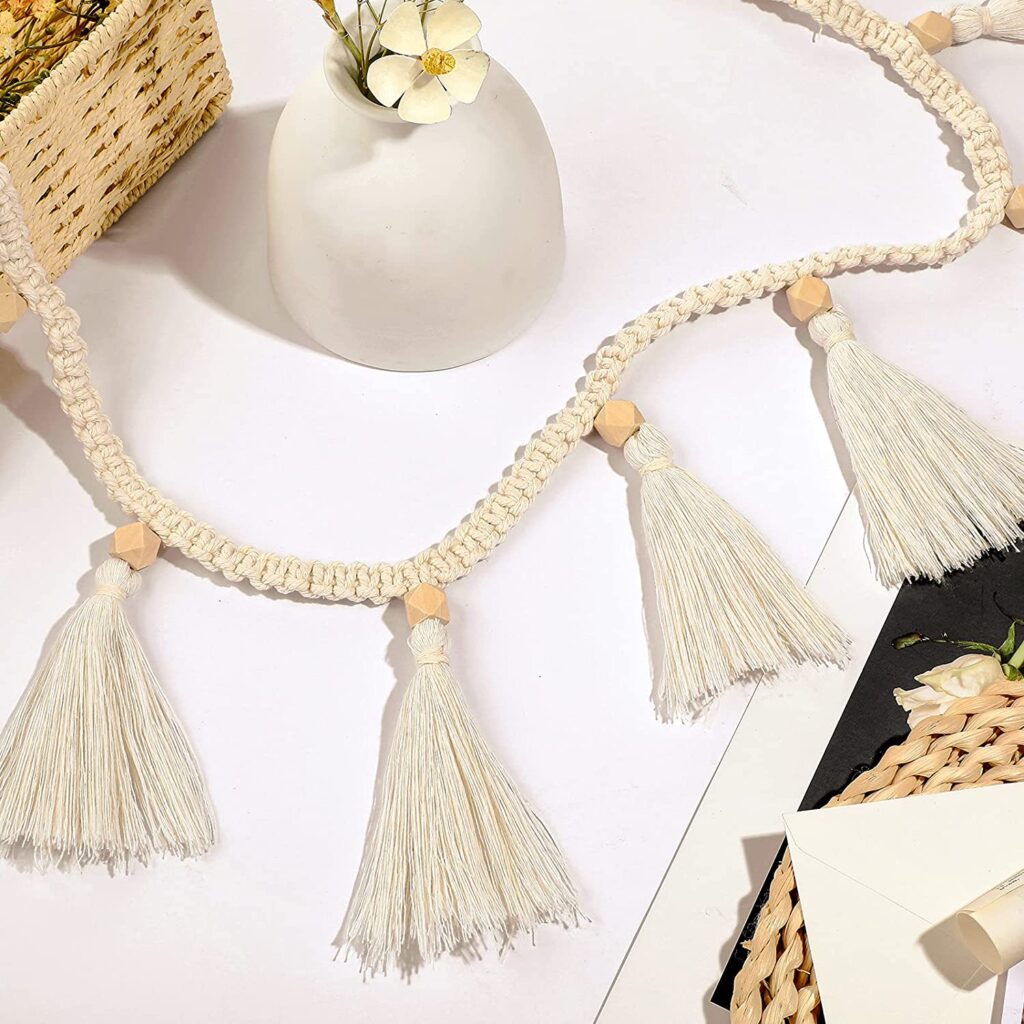 Tassel fringe garland for boho Christmas decor ideas